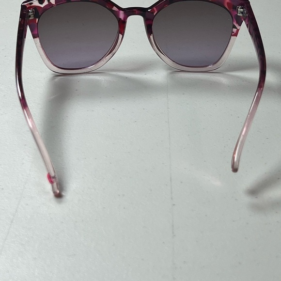 Betsey Johnson Tortoise Shell Geometric Retro Modern MCM Glasses Classic Chic - Picture 15 of 15